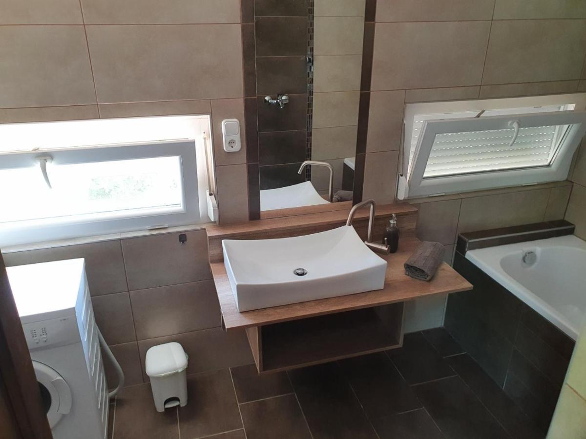 Happy Home Apartman Siofok Luaran gambar